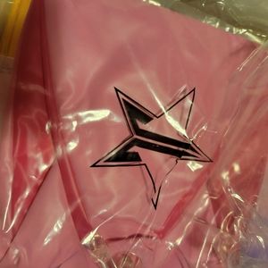 Jeffree star Exclusive  pink beach ball